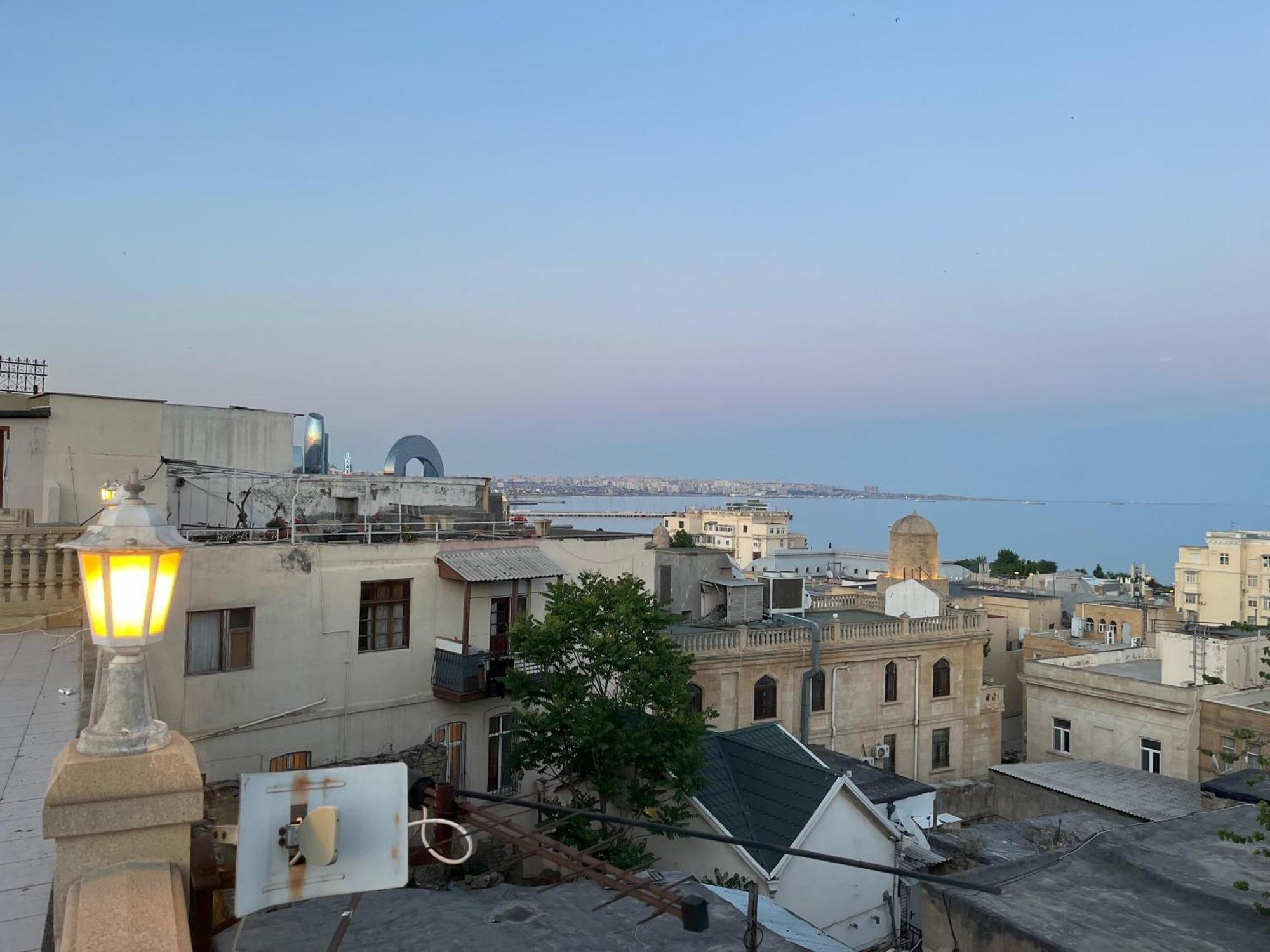 Cafe Terrace Hostel Baku Kültér fotó